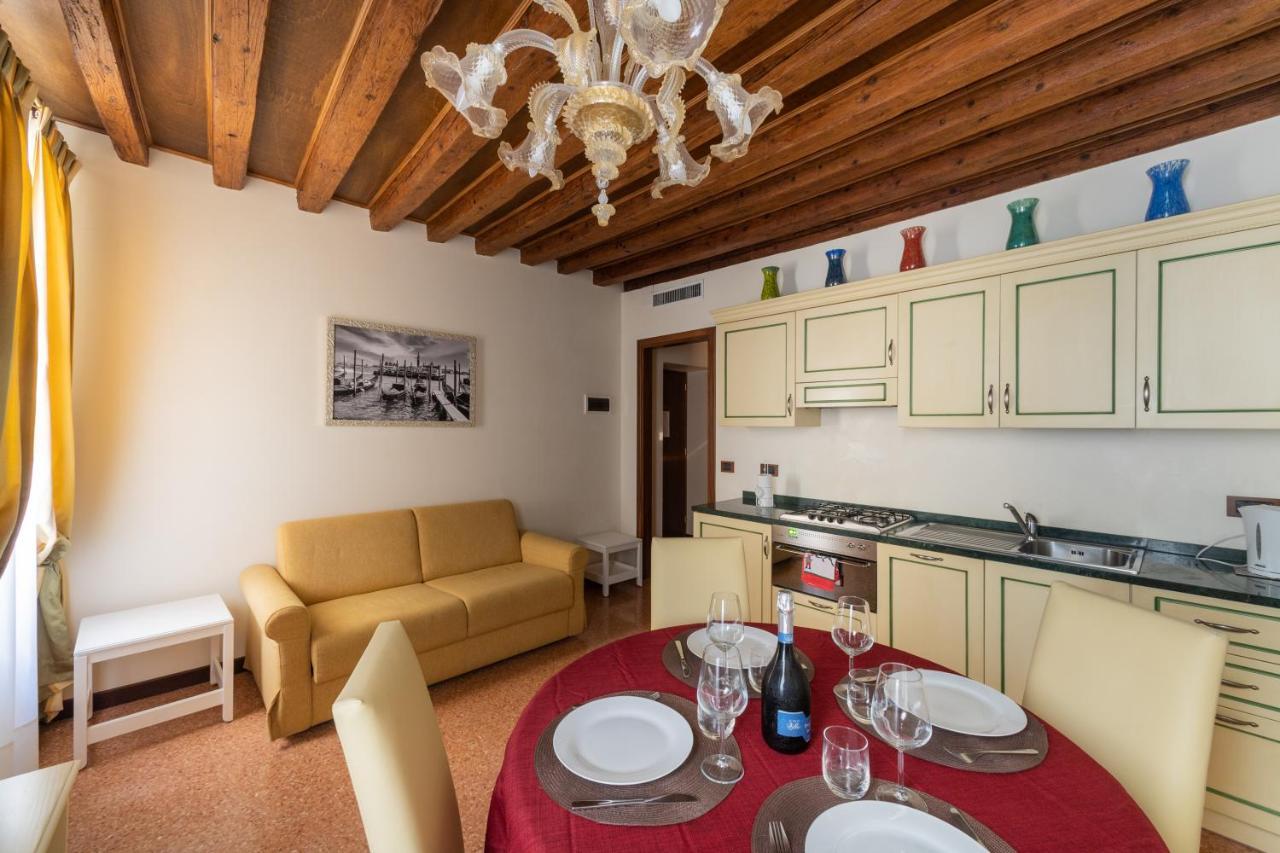 Ve-Nice Suite San Marco C4439 Venice Exterior photo