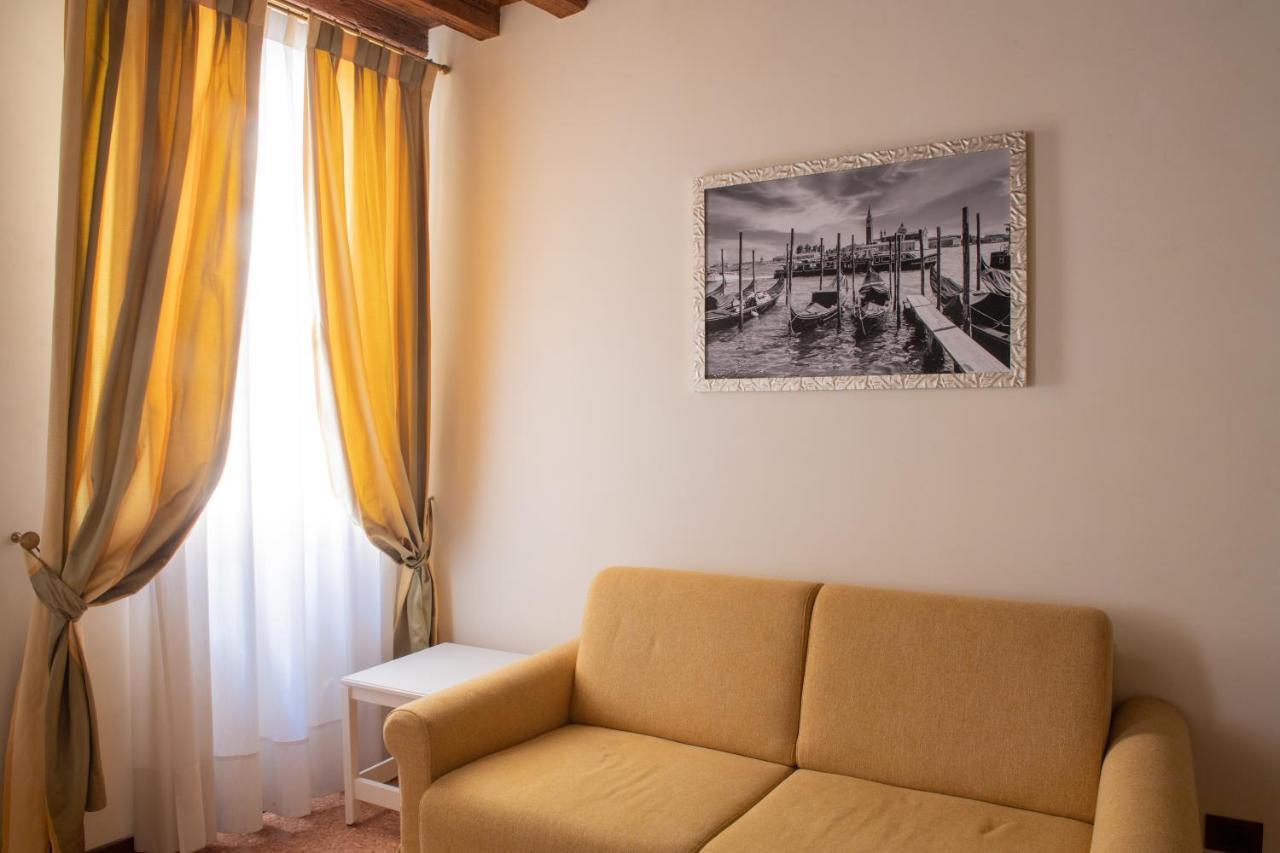 Ve-Nice Suite San Marco C4439 Venice Exterior photo