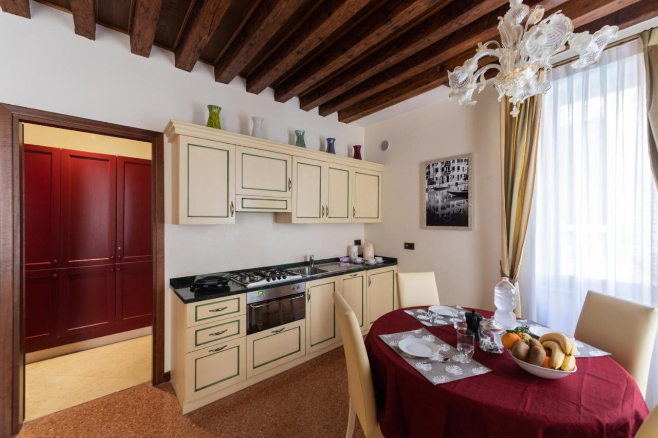 Ve-Nice Suite San Marco C4439 Venice Exterior photo